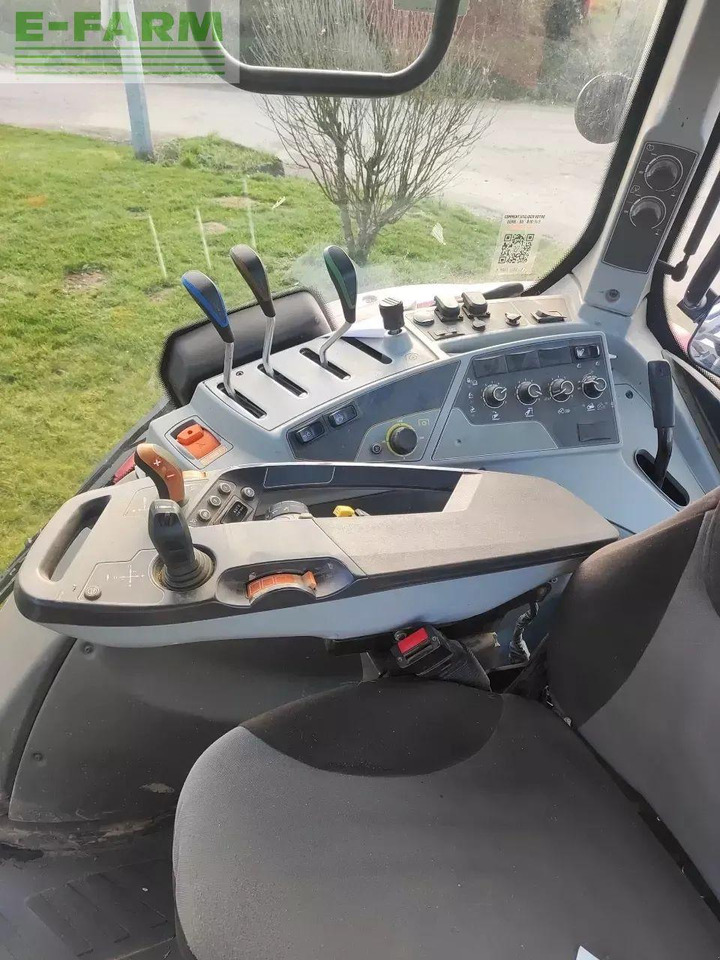 Valtra n135 h - Τρακτέρ: φωτογραφία 5 Valtra n135 h - Τρακτέρ: φωτογραφία 5
