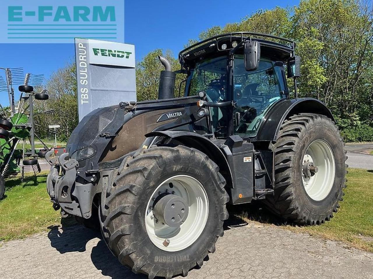 Valtra s394 - Τρακτέρ: φωτογραφία 1 Valtra s394 - Τρακτέρ: φωτογραφία 1