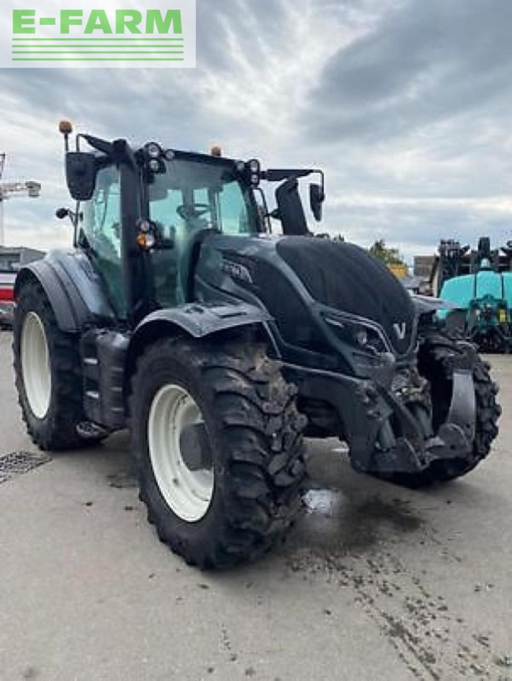 Valtra t234 versu Versu - Τρακτέρ: φωτογραφία 2 Valtra t234 versu Versu - Τρακτέρ: φωτογραφία 2