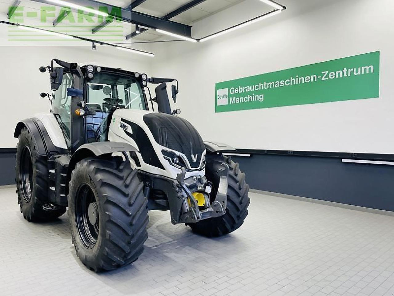 Valtra t235d - Τρακτέρ: φωτογραφία 1 Valtra t235d - Τρακτέρ: φωτογραφία 1