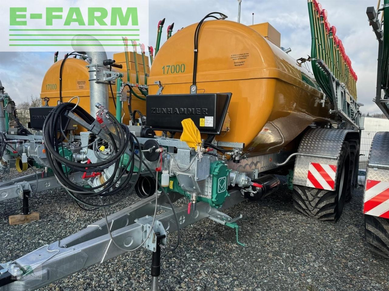Zunhammer ske 17 pu tandem eco - Τρακτέρ: φωτογραφία 1 Zunhammer ske 17 pu tandem eco - Τρακτέρ: φωτογραφία 1