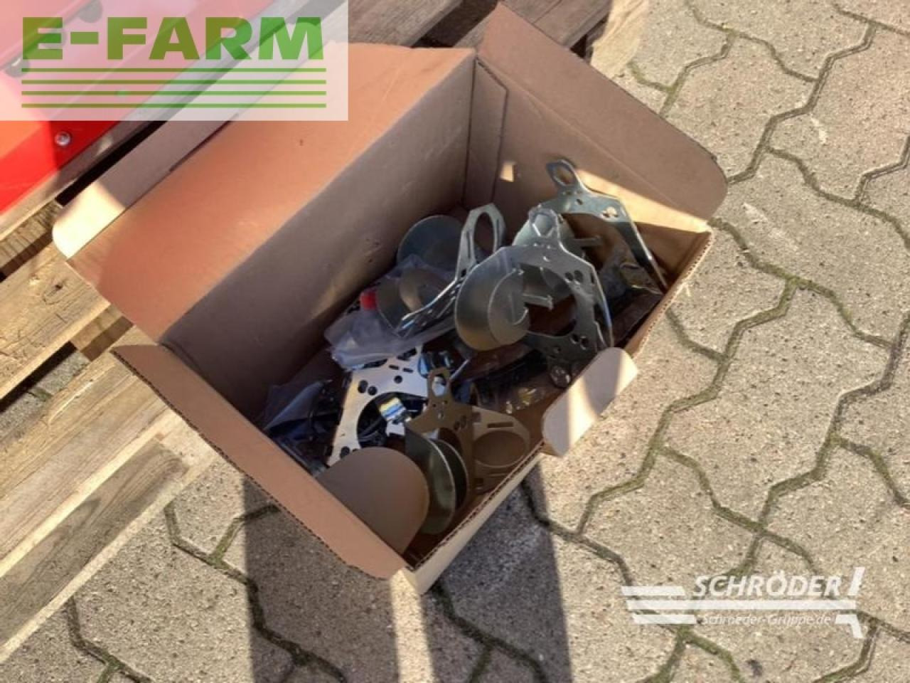 Erdbeerentranker - Θεριζοαλωνιστική μηχανή τεύτλων: φωτογραφία 5 Erdbeerentranker - Θεριζοαλωνιστική μηχανή τεύτλων: φωτογραφία 5