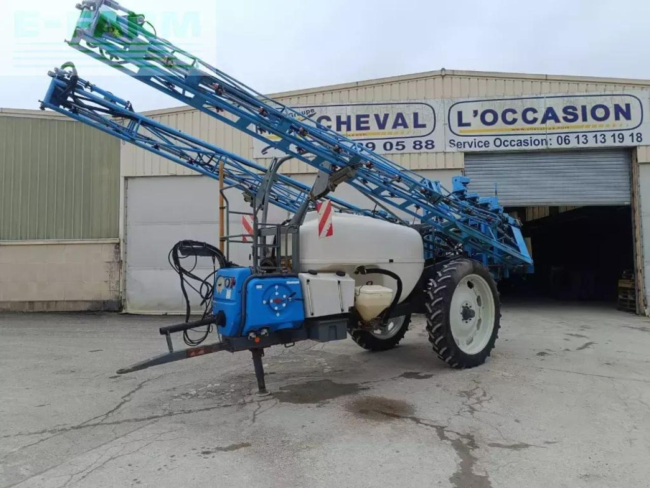 Meteor 2800 - Συρόμενο ψεκαστικό: φωτογραφία 1 Meteor 2800 - Συρόμενο ψεκαστικό: φωτογραφία 1