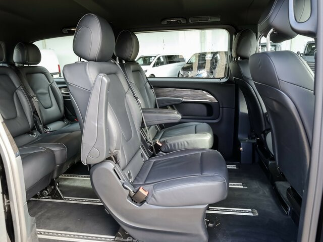 MERCEDES-BENZ EQV 300 Avantgarde Line,lang,7Sitze,2xKlima,LED... - Μικρό λεωφορείο, Ηλεκτρικό λεωφορείο: φωτογραφία 4 MERCEDES-BENZ EQV 300 Avantgarde Line,lang,7Sitze,2xKlima,LED... - Μικρό λεωφορείο, Ηλεκτρικό λεωφορείο: φωτογραφία 4