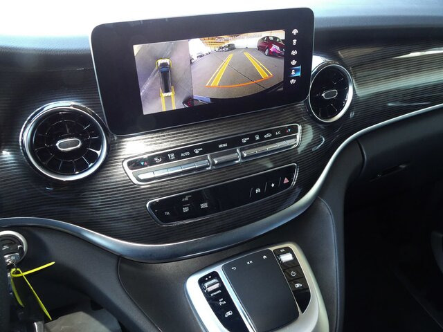 MERCEDES-BENZ EQV 300 Avantgarde Line,lang,7Sitze,2xKlima,LED - Επιβατικό βαν, Ηλεκτρικό van: φωτογραφία 5 MERCEDES-BENZ EQV 300 Avantgarde Line,lang,7Sitze,2xKlima,LED - Επιβατικό βαν, Ηλεκτρικό van: φωτογραφία 5
