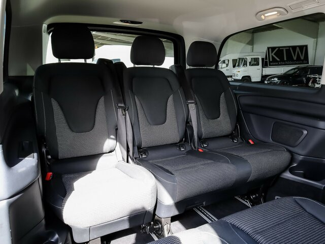 MERCEDES-BENZ EQV 300 lang,7Sitze,2xKlima,2xSchiebetür el.,LED... - Επιβατικό βαν, Ηλεκτρικό van: φωτογραφία 4 MERCEDES-BENZ EQV 300 lang,7Sitze,2xKlima,2xSchiebetür el.,LED... - Επιβατικό βαν, Ηλεκτρικό van: φωτογραφία 4