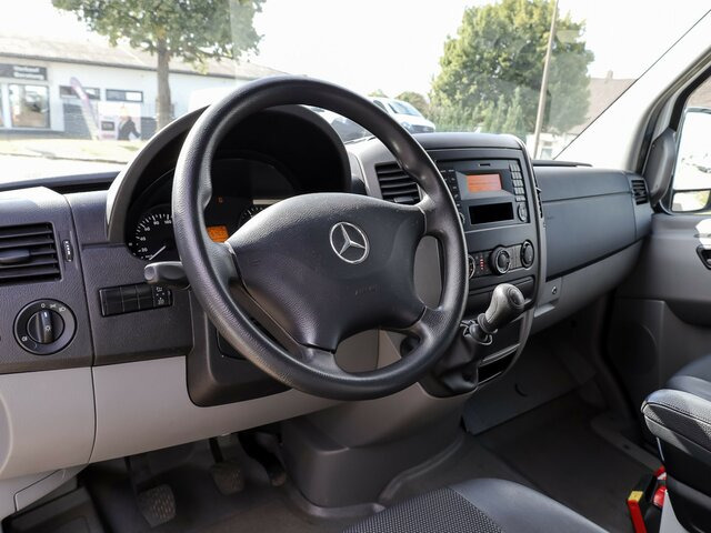 MERCEDES-BENZ Sprinter 316CDI DOKA,Allrad,AHK,Standhzg. - Επαγγελματικό αυτοκίνητο με μουσαμά, Διπλοκάμπινο ελαφρύ επαγγελματικό: φωτογραφία 4 MERCEDES-BENZ Sprinter 316CDI DOKA,Allrad,AHK,Standhzg. - Επαγγελματικό αυτοκίνητο με μουσαμά, Διπλοκάμπινο ελαφρύ επαγγελματικό: φωτογραφία 4