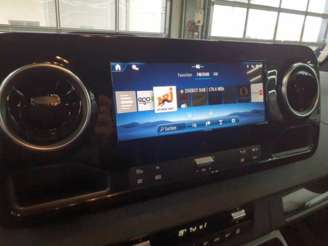 MERCEDES-BENZ Sprinter 317 CDI Maxi Kombi Tourer,9Sitze,9GTr.... - Μικρό λεωφορείο, Επιβατικό βαν: φωτογραφία 4 MERCEDES-BENZ Sprinter 317 CDI Maxi Kombi Tourer,9Sitze,9GTr.... - Μικρό λεωφορείο, Επιβατικό βαν: φωτογραφία 4