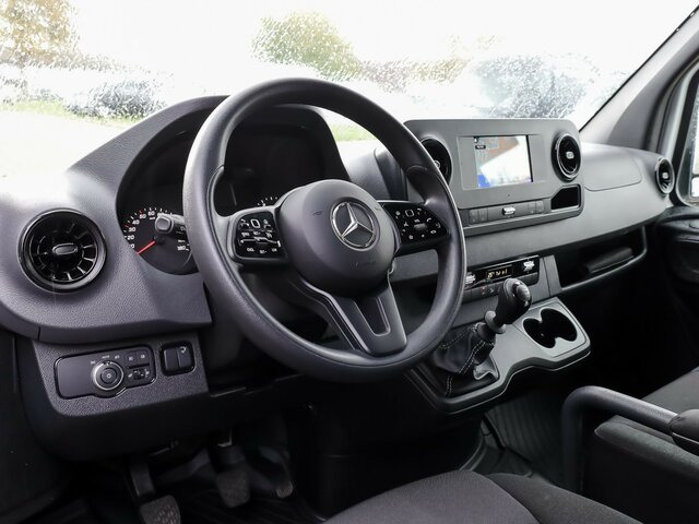 MERCEDES-BENZ Sprinter317CDI Maxi Koffer,LBW,Klima,Kamera... - Επαγγελματικό αυτοκίνητο κόφα: φωτογραφία 5 MERCEDES-BENZ Sprinter317CDI Maxi Koffer,LBW,Klima,Kamera... - Επαγγελματικό αυτοκίνητο κόφα: φωτογραφία 5