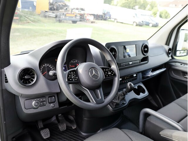 MERCEDES-BENZ Sprinter317CDI Maxi Koffer,LBW,Klima,Kamera - Επαγγελματικό αυτοκίνητο κόφα: φωτογραφία 4 MERCEDES-BENZ Sprinter317CDI Maxi Koffer,LBW,Klima,Kamera - Επαγγελματικό αυτοκίνητο κόφα: φωτογραφία 4