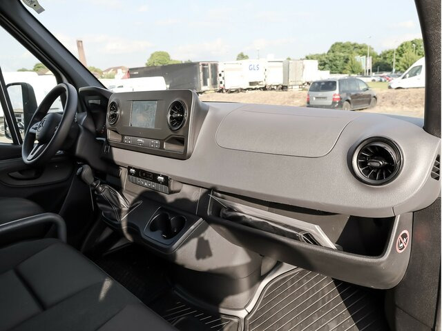 MERCEDES-BENZ Sprinter317CDI Maxi Koffer,LBW,Klima,Kamera - Επαγγελματικό αυτοκίνητο κόφα: φωτογραφία 4 MERCEDES-BENZ Sprinter317CDI Maxi Koffer,LBW,Klima,Kamera - Επαγγελματικό αυτοκίνητο κόφα: φωτογραφία 4