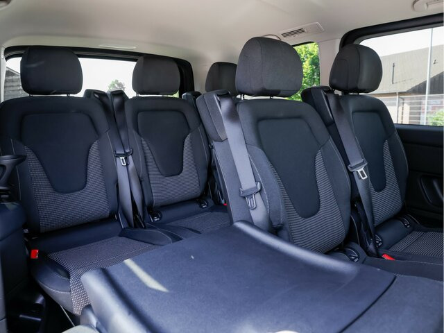 MERCEDES-BENZ V 220 d STYLE kompakt,8Sitzer,Standheizung,AHK... - Μικρό λεωφορείο, Επιβατικό βαν: φωτογραφία 3 MERCEDES-BENZ V 220 d STYLE kompakt,8Sitzer,Standheizung,AHK... - Μικρό λεωφορείο, Επιβατικό βαν: φωτογραφία 3