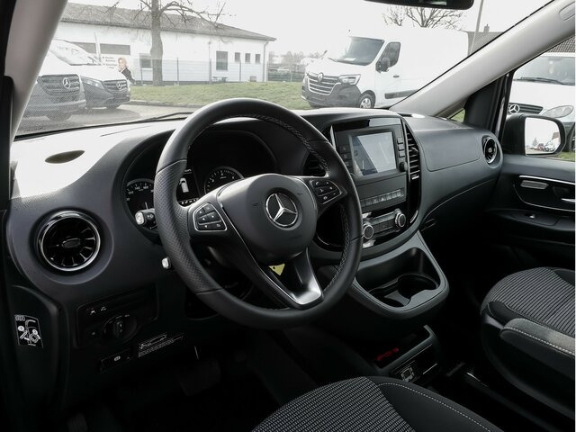 Interior photo 2: Αυτοκινούμενο βαν MERCEDES-BENZ V 300 Marco Polo ActivityEdition,2xTür,20Zoll LM...