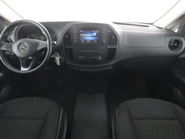 MERCEDES-BENZ Vito 114 TourerPro,Allrad,Automatik,8 Sitzer... - Μικρό λεωφορείο, Επιβατικό βαν: φωτογραφία 2 MERCEDES-BENZ Vito 114 TourerPro,Allrad,Automatik,8 Sitzer... - Μικρό λεωφορείο, Επιβατικό βαν: φωτογραφία 2