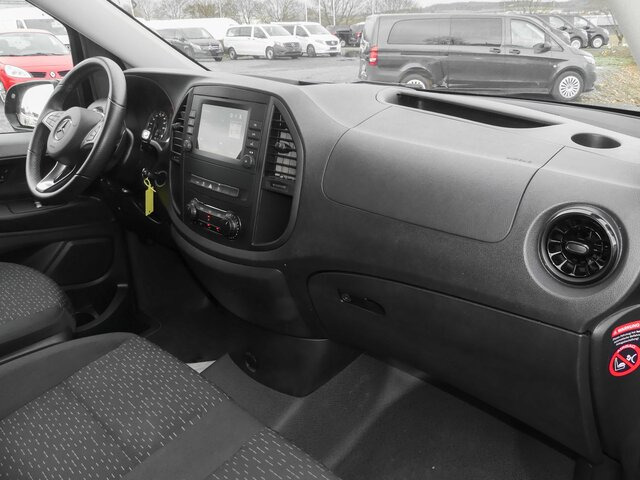 MERCEDES-BENZ Vito 116CDI lang,TourerPro,2xKlima,9Sitze,Kamera - Επιβατικό βαν: φωτογραφία 3 MERCEDES-BENZ Vito 116CDI lang,TourerPro,2xKlima,9Sitze,Kamera - Επιβατικό βαν: φωτογραφία 3