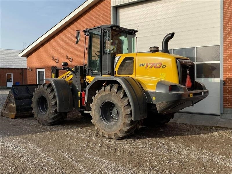New Holland W170D - Ελαστιχοφόρος φορτωτής: φωτογραφία 3 New Holland W170D - Ελαστιχοφόρος φορτωτής: φωτογραφία 3