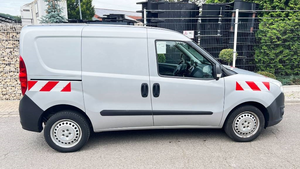 Opel Combo, 1.3 CDTi, Kastenwagen, Klima, PDC - Επαγγελματικό αυτοκίνητο κόφα: φωτογραφία 2 Opel Combo, 1.3 CDTi, Kastenwagen, Klima, PDC - Επαγγελματικό αυτοκίνητο κόφα: φωτογραφία 2