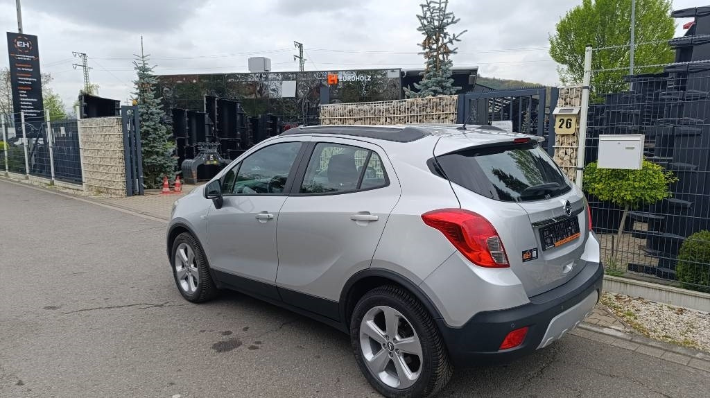 Opel Mokka 1.7 CDTI, Klima, Allrad (4x4), Webasto - SUV: φωτογραφία 4 Opel Mokka 1.7 CDTI, Klima, Allrad (4x4), Webasto - SUV: φωτογραφία 4