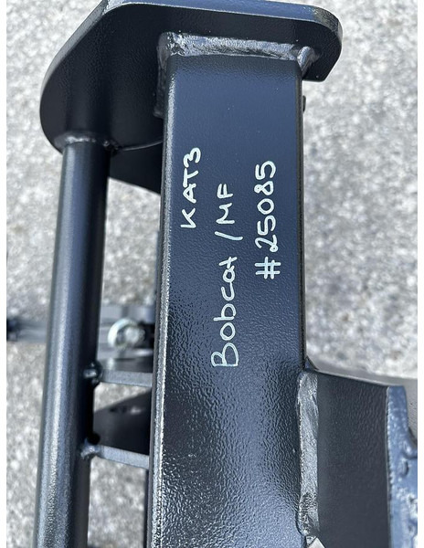 Big Adapter Bobcat Teleskoplader auf Dreipunkt Aufnahme - Παρελκόμενα: φωτογραφία 5 Big Adapter Bobcat Teleskoplader auf Dreipunkt Aufnahme - Παρελκόμενα: φωτογραφία 5