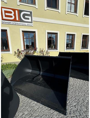 Big Volumenschaufel 200 cm mit Merlo ZM2 Aufnahme - Κουβας: φωτογραφία 1 Big Volumenschaufel 200 cm mit Merlo ZM2 Aufnahme - Κουβας: φωτογραφία 1