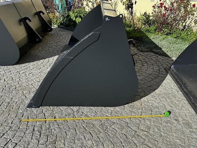 Big Volumenschaufel 250 cm mit Hauer Aufnahme - Κουβας: φωτογραφία 4 Big Volumenschaufel 250 cm mit Hauer Aufnahme - Κουβας: φωτογραφία 4
