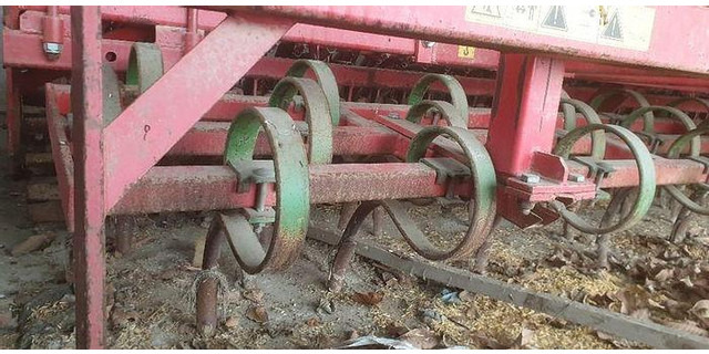 Gaspardo MC400 Säkombination - Μηχανήματα σποράς: φωτογραφία 5 Gaspardo MC400 Säkombination - Μηχανήματα σποράς: φωτογραφία 5