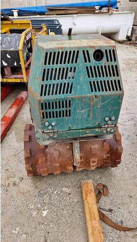 Rammax RW1504 Grabenwalze - Φρεζοσβαρνα: φωτογραφία 3 Rammax RW1504 Grabenwalze - Φρεζοσβαρνα: φωτογραφία 3