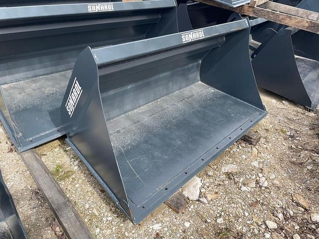 Sonarol Schwergutschaufel 180 cm mit Bobcat 114 cm Aufnahme - Παρελκόμενα: φωτογραφία 1 Sonarol Schwergutschaufel 180 cm mit Bobcat 114 cm Aufnahme - Παρελκόμενα: φωτογραφία 1