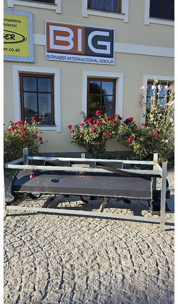 Wolverine Anbaufräse mit Bobcat 115cm Aufnahme TL-12-73 W - Παρελκόμενα: φωτογραφία 1 Wolverine Anbaufräse mit Bobcat 115cm Aufnahme TL-12-73 W - Παρελκόμενα: φωτογραφία 1