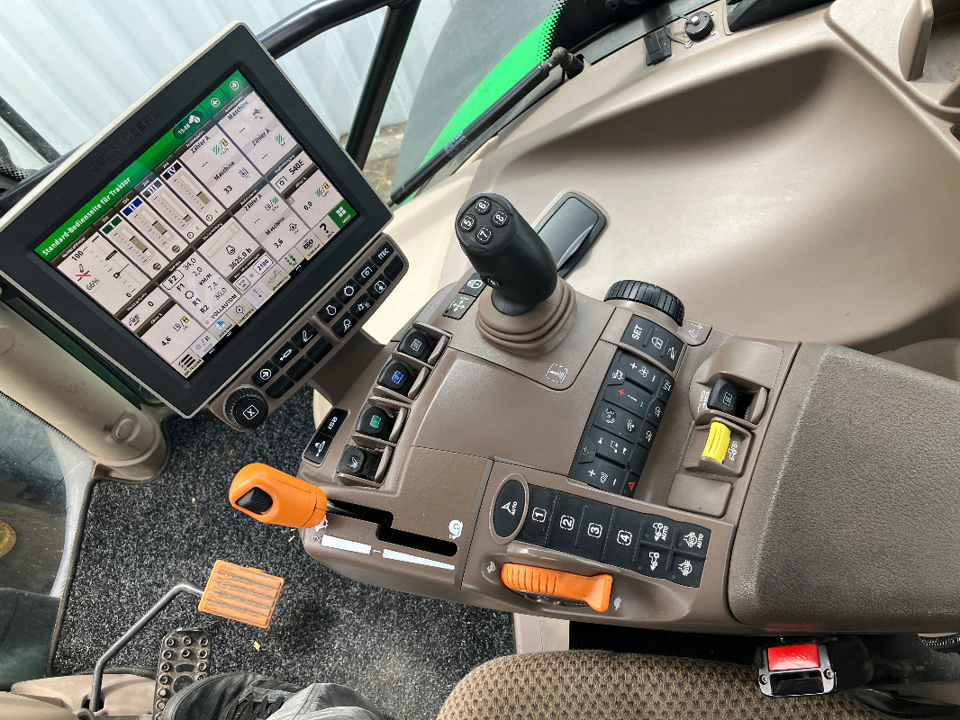 John Deere 6175R - Τρακτέρ: φωτογραφία 3 John Deere 6175R - Τρακτέρ: φωτογραφία 3