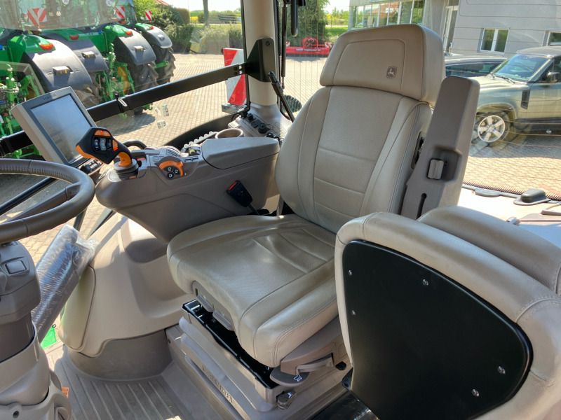 John Deere 6R250 mit FKH/ CommandPro/ Garantie bis 02.2027 - Τρακτέρ: φωτογραφία 5 John Deere 6R250 mit FKH/ CommandPro/ Garantie bis 02.2027 - Τρακτέρ: φωτογραφία 5