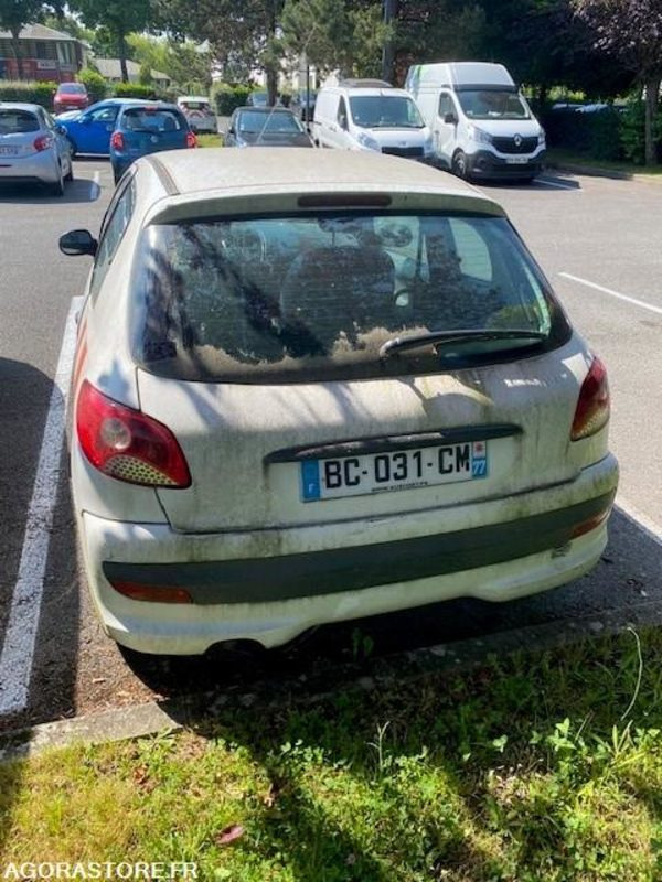 206+ AFFAIRE PACK CD CLIM 1.4 HDI BLUE LION 70 CV - 2010 / 185 000 KM - Αυτοκίνητο: φωτογραφία 2 206+ AFFAIRE PACK CD CLIM 1.4 HDI BLUE LION 70 CV - 2010 / 185 000 KM - Αυτοκίνητο: φωτογραφία 2