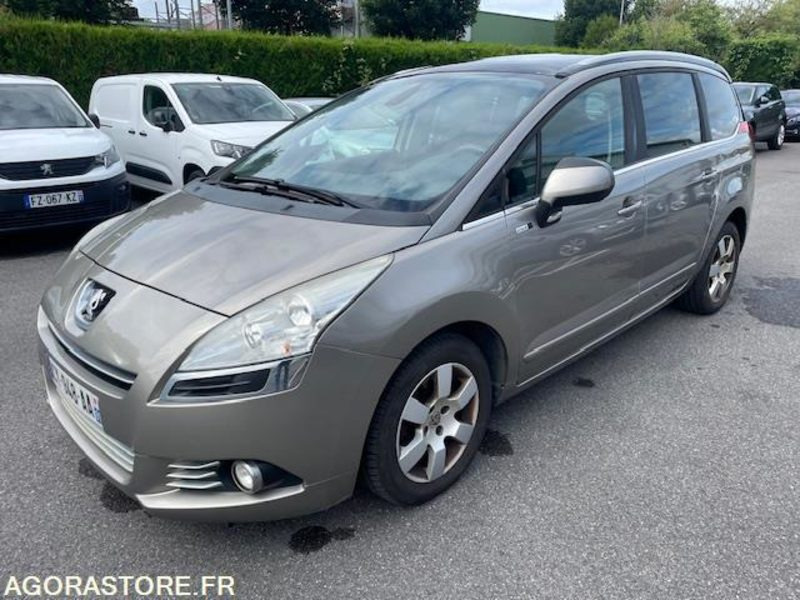 5008 STYLE 1.6 HDI 115cv 7PL- 08/2013/- 226500KM - Αυτοκίνητο: φωτογραφία 1 5008 STYLE 1.6 HDI 115cv 7PL- 08/2013/- 226500KM - Αυτοκίνητο: φωτογραφία 1