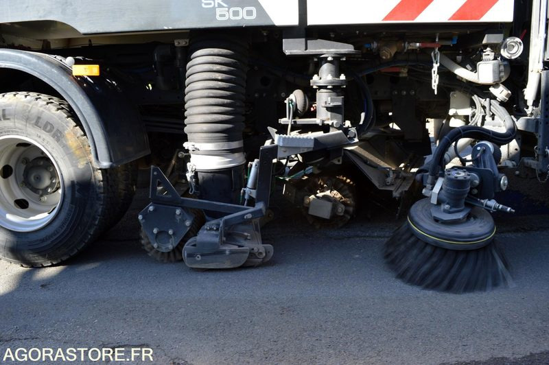 BALAYEUSE MERCEDES ATEGO 95000kms 2019 - Σάρωθρο δρόμων: φωτογραφία 4 BALAYEUSE MERCEDES ATEGO 95000kms 2019 - Σάρωθρο δρόμων: φωτογραφία 4