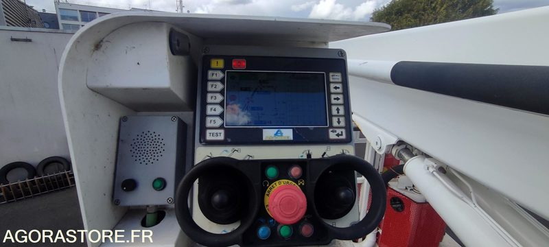 Φορτηγό BEA EGI 280 TBI / IVECO 180 E 30: φωτογραφία 11