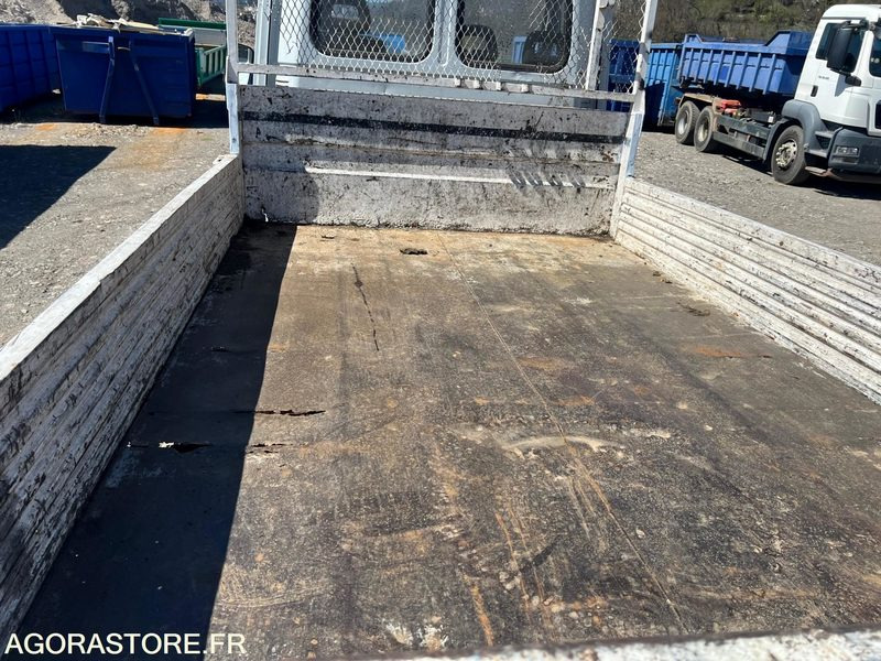 BENNE RENAULT B80 - 1995 - 125 800 KM - Όχημα με ανατρεπομενη καροτσα: φωτογραφία 3 BENNE RENAULT B80 - 1995 - 125 800 KM - Όχημα με ανατρεπομενη καροτσα: φωτογραφία 3