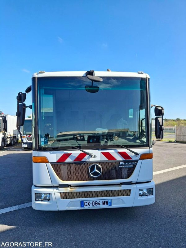 BOM Mercedes Econic 243135 kms 2013 - Απορριμματοφόρο: φωτογραφία 5 BOM Mercedes Econic 243135 kms 2013 - Απορριμματοφόρο: φωτογραφία 5