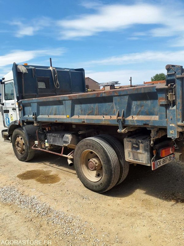 CAMION 4x2 BI- BENNE RENAULT M180 - 1999 / 386 099 KM - Φορτηγό: φωτογραφία 3 CAMION 4x2 BI- BENNE RENAULT M180 - 1999 / 386 099 KM - Φορτηγό: φωτογραφία 3