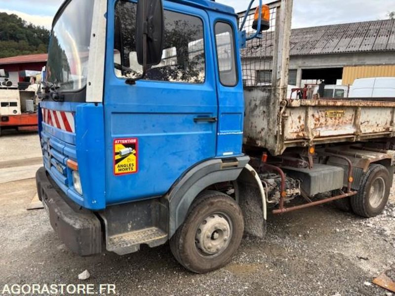 CAMION BENNE (TRI-BENNE) RENAULT S120 MIDLINER 1991 221000 KM - Φορτηγό ανατρεπόμενο: φωτογραφία 2 CAMION BENNE (TRI-BENNE) RENAULT S120 MIDLINER 1991 221000 KM - Φορτηγό ανατρεπόμενο: φωτογραφία 2