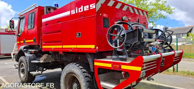 CAMION CITERNE FEUX FORET - RENAULT MIDLUM 220/12 - CK 660 QA - Φορτηγό: φωτογραφία 5 CAMION CITERNE FEUX FORET - RENAULT MIDLUM 220/12 - CK 660 QA - Φορτηγό: φωτογραφία 5