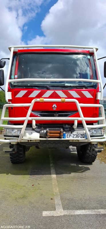 CAMION CITERNE FEUX FORET - RENAULT MIDLUM 220/12 - EP 236 ZQ - Φορτηγό: φωτογραφία 2 CAMION CITERNE FEUX FORET - RENAULT MIDLUM 220/12 - EP 236 ZQ - Φορτηγό: φωτογραφία 2