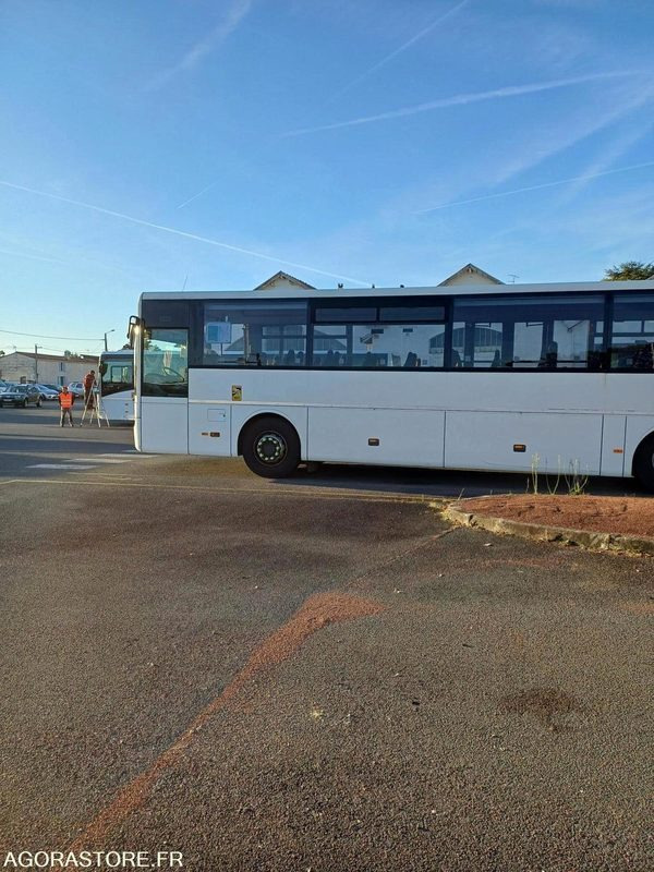 CAR - MERCEDES INTOURO - 13665(4090) - MEC 2009 478466KM AC-410-DG - Λεωφορείο: φωτογραφία 5 CAR - MERCEDES INTOURO - 13665(4090) - MEC 2009 478466KM AC-410-DG - Λεωφορείο: φωτογραφία 5