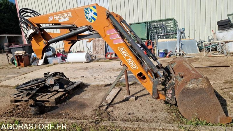 CHARGEUR MAILLEUX MX 100 - Τρακτέρ: φωτογραφία 3 CHARGEUR MAILLEUX MX 100 - Τρακτέρ: φωτογραφία 3