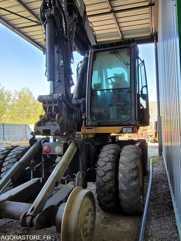 CHARGEUSE - MECALAC - 714 MWRR - 2008 / 7007 HEURES - Τροχοφόρος εκσκαφέας: φωτογραφία 2 CHARGEUSE - MECALAC - 714 MWRR - 2008 / 7007 HEURES - Τροχοφόρος εκσκαφέας: φωτογραφία 2