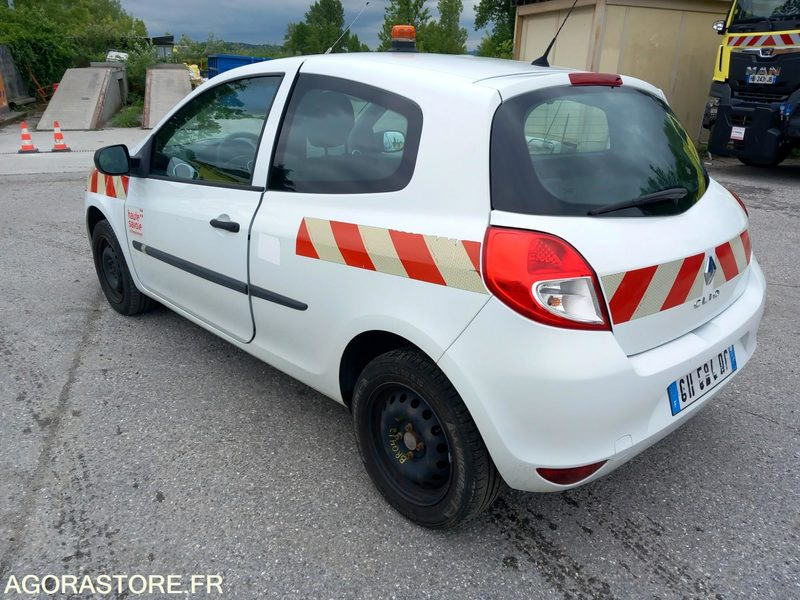 CLIO III DCI75 3 PORTES (BR0512) - Αυτοκίνητο: φωτογραφία 2 CLIO III DCI75 3 PORTES (BR0512) - Αυτοκίνητο: φωτογραφία 2
