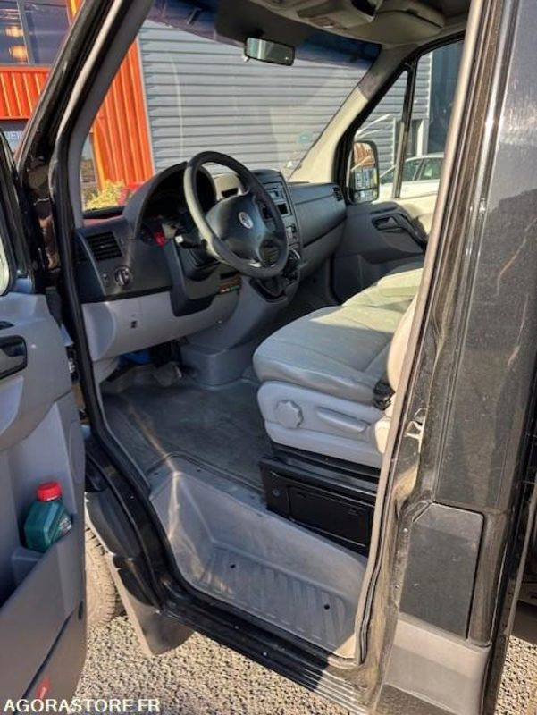 CRAFTER DEPANNEUSE VASP PTE VOITURE CARTE BLANCHE - 2007 - 393000km - Φορτηγό: φωτογραφία 5 CRAFTER DEPANNEUSE VASP PTE VOITURE CARTE BLANCHE - 2007 - 393000km - Φορτηγό: φωτογραφία 5