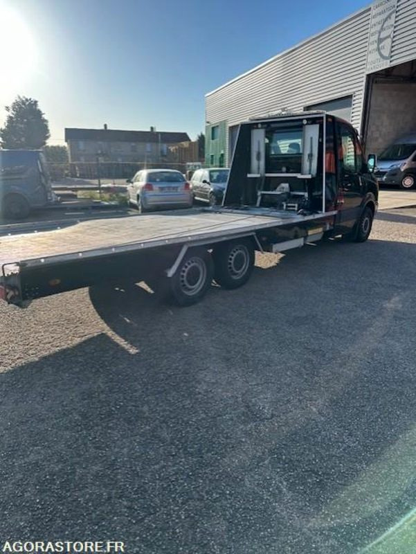 CRAFTER DEPANNEUSE VASP PTE VOITURE CARTE BLANCHE - 2007 - 393000km - Φορτηγό: φωτογραφία 2 CRAFTER DEPANNEUSE VASP PTE VOITURE CARTE BLANCHE - 2007 - 393000km - Φορτηγό: φωτογραφία 2