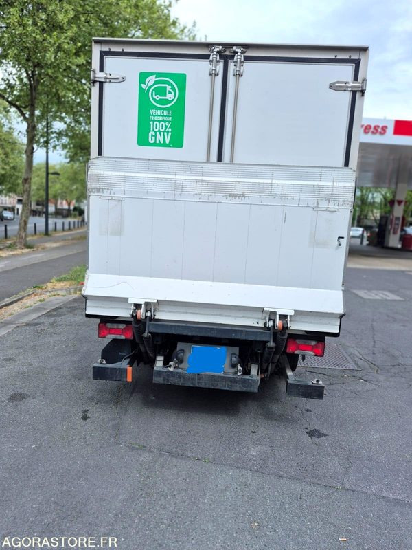 Camion Frigorifique - Iveco - 35C14N - 2016 - 152186km - Επαγγελματικό αυτοκίνητο ψυγείο: φωτογραφία 2 Camion Frigorifique - Iveco - 35C14N - 2016 - 152186km - Επαγγελματικό αυτοκίνητο ψυγείο: φωτογραφία 2