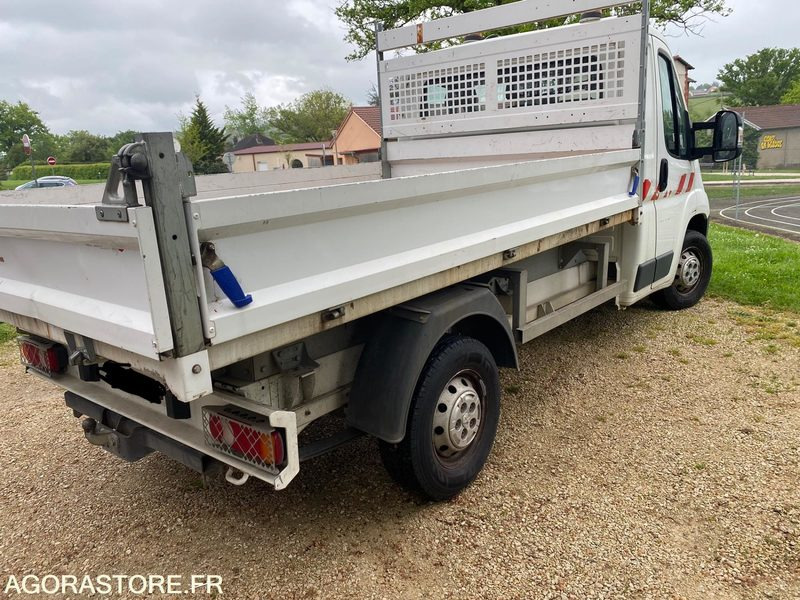 Camion benne Peugeot BOXER - 2014 - 70 000km - TURBO NEUF / PNEUS NEUFS - Όχημα με ανατρεπομενη καροτσα: φωτογραφία 2 Camion benne Peugeot BOXER - 2014 - 70 000km - TURBO NEUF / PNEUS NEUFS - Όχημα με ανατρεπομενη καροτσα: φωτογραφία 2