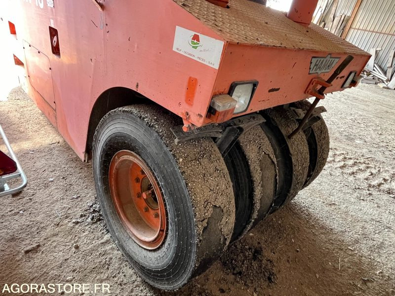 Compacteur à pneu type P3 HAMM - Οδοστρωτήρας: φωτογραφία 4 Compacteur à pneu type P3 HAMM - Οδοστρωτήρας: φωτογραφία 4